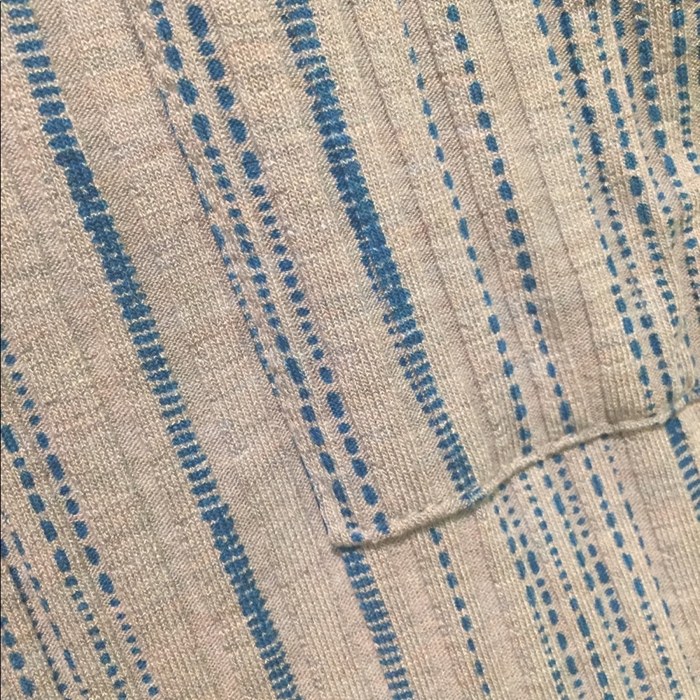 Lularoe Sarah NWT Size Small - Picture 2 of 4